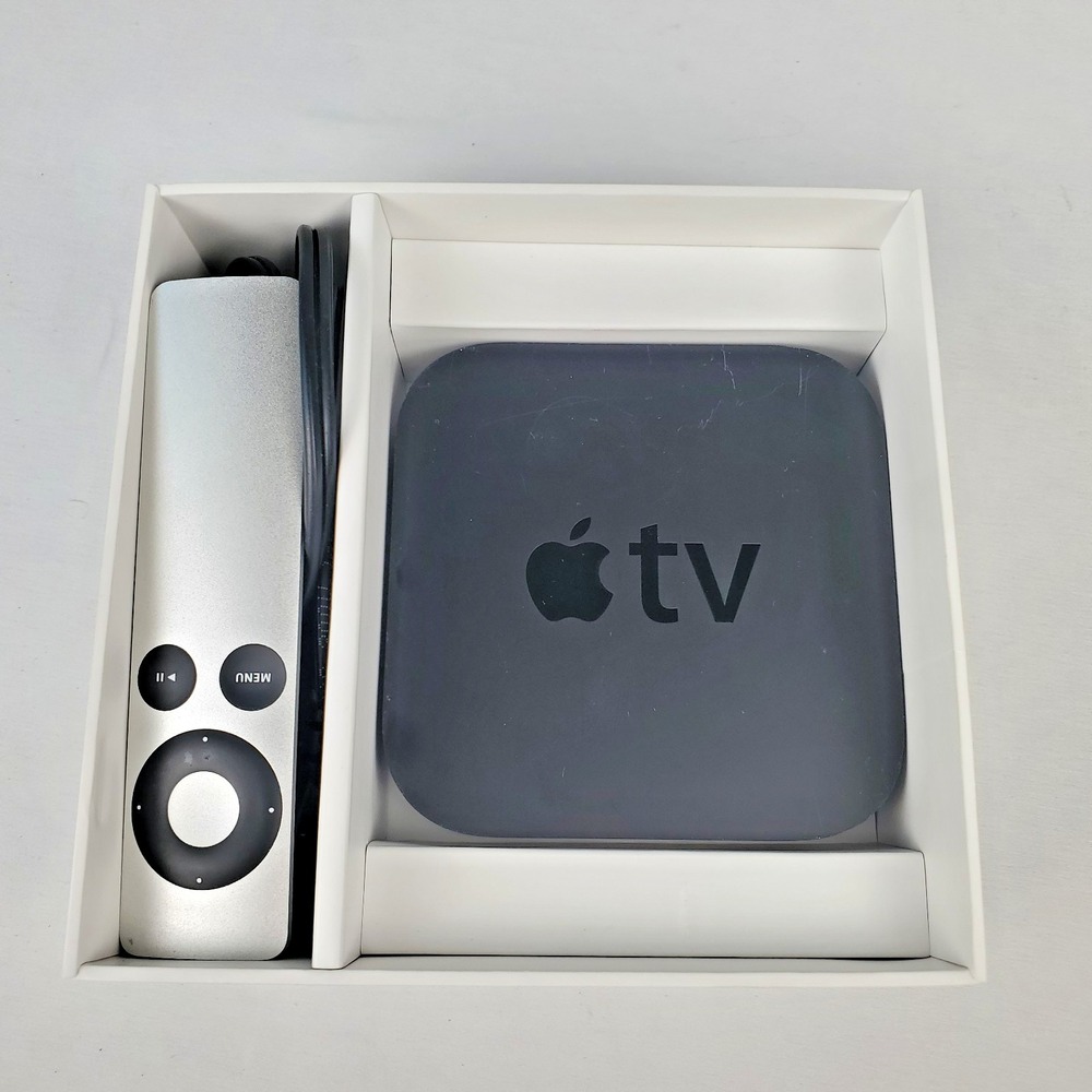 Apple TV 3rd Gen Rev A A1469 1080p HD Media Streamer W/ Remote and Cable WORKING